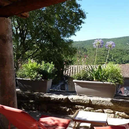 Maison D'artiste A Villa